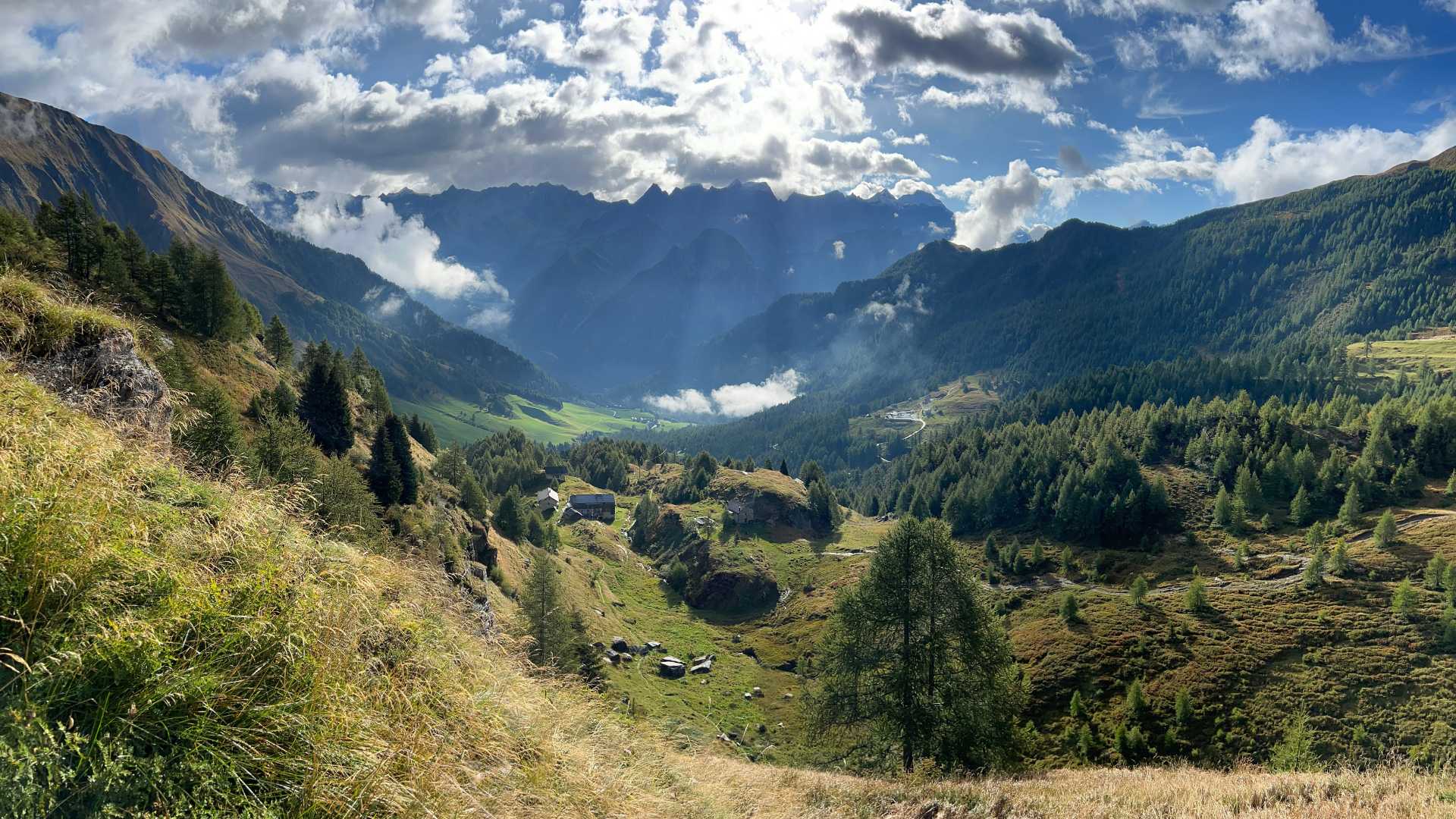 Pianelle ed Eremo di Sant’Egidio: una delle escursioni più complete vicino Campitello